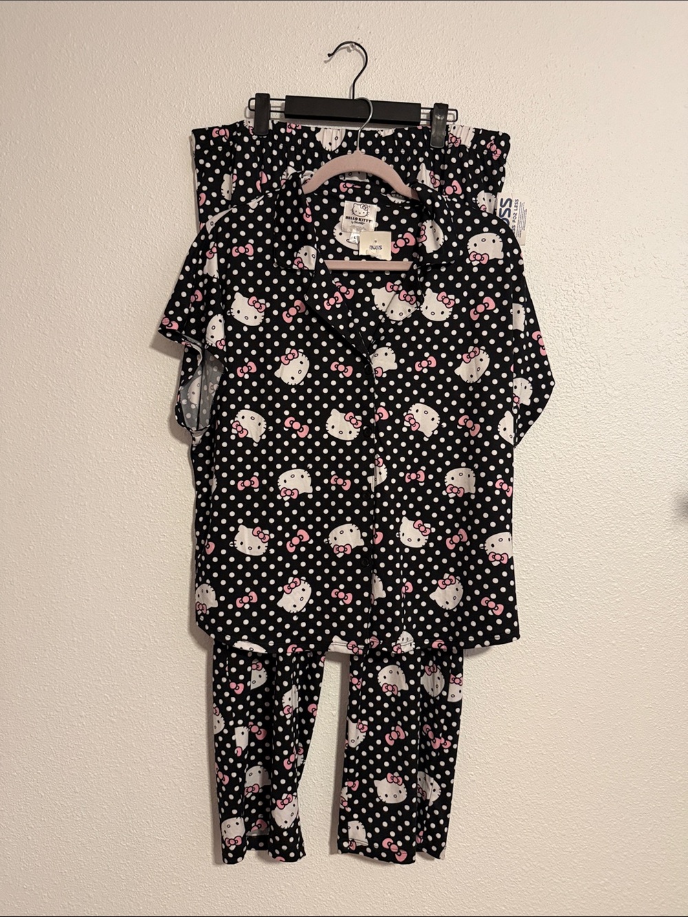 Hello Kitty Pajama Set
